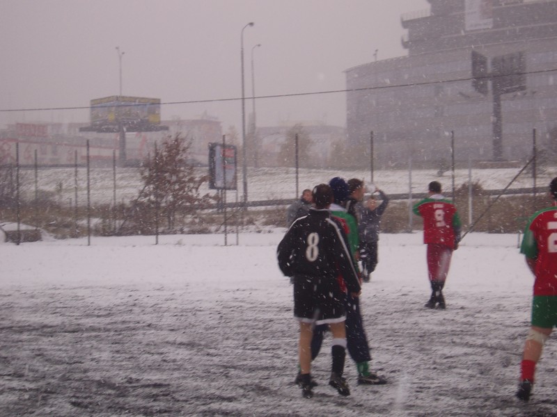 souteze/podzim-2005/prazska-hnedka-dk/fujavice1.jpg (113 kb, 800 x 600)